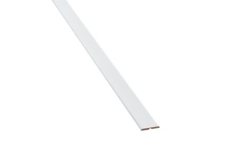 Agnes kniklijst 02TF stuc wit 4,3x51mm 260cm